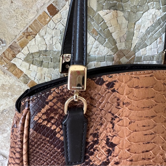 NWT COACH Minetta Leather Print‎ Crossbody Purse w/Gold Hardware - Picture 8 of 15